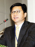 李新宇